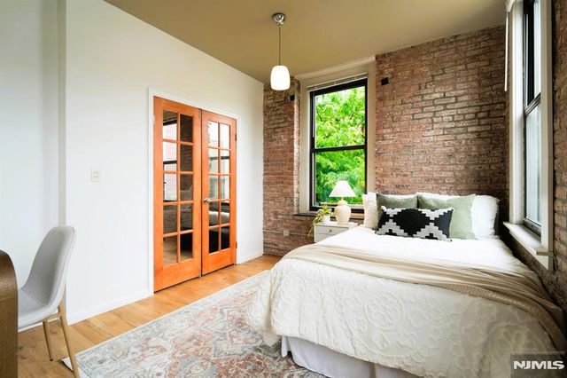 54-60 Mcwhorter Street 207, Newark, NJ 07105