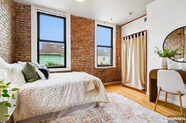 54-60 Mcwhorter Street 207, Newark, NJ 07105