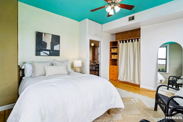 54-60 Mcwhorter Street 207, Newark, NJ 07105