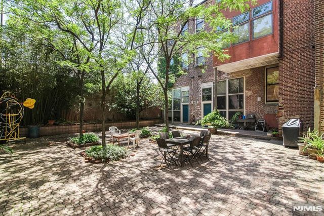 54-60 Mcwhorter Street 207, Newark, NJ 07105