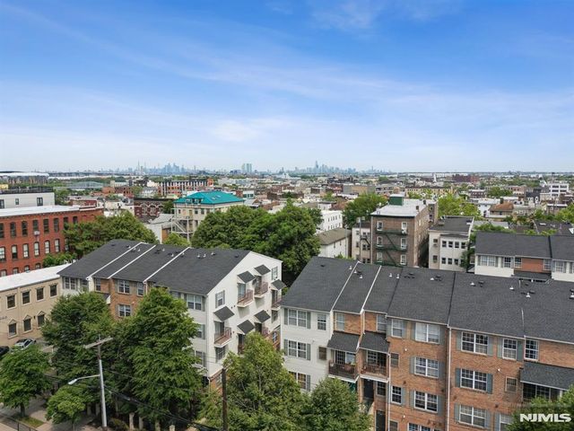 54-60 Mcwhorter Street 207, Newark, NJ 07105