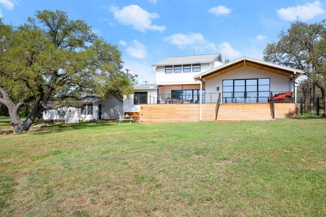 1405 Cat Hollow Club DR, Spicewood, TX 78669