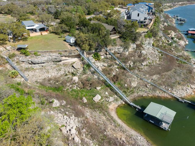 1405 Cat Hollow Club DR, Spicewood, TX 78669