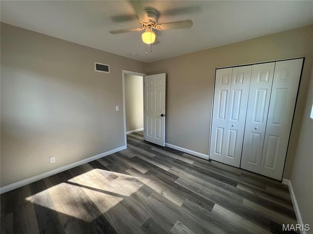 1165 June Avenue, St Louis, MO 63138