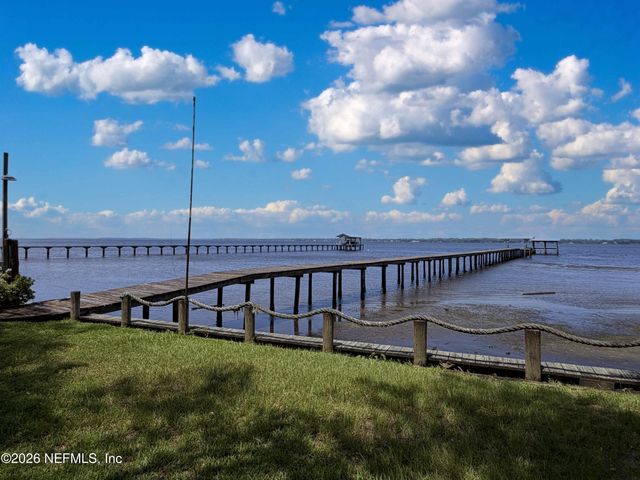 442 CEDAR CREEK Road, Palatka, FL 32177