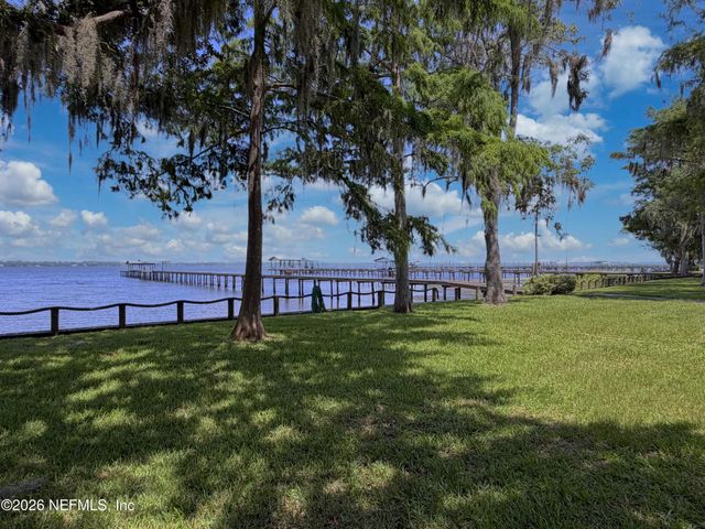 442 CEDAR CREEK Road, Palatka, FL 32177