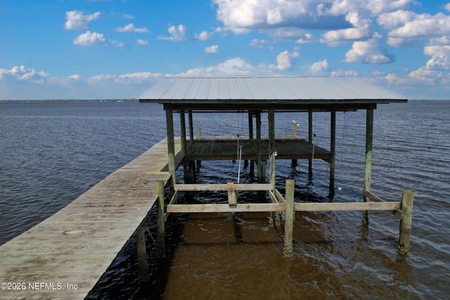 442 CEDAR CREEK Road, Palatka, FL 32177