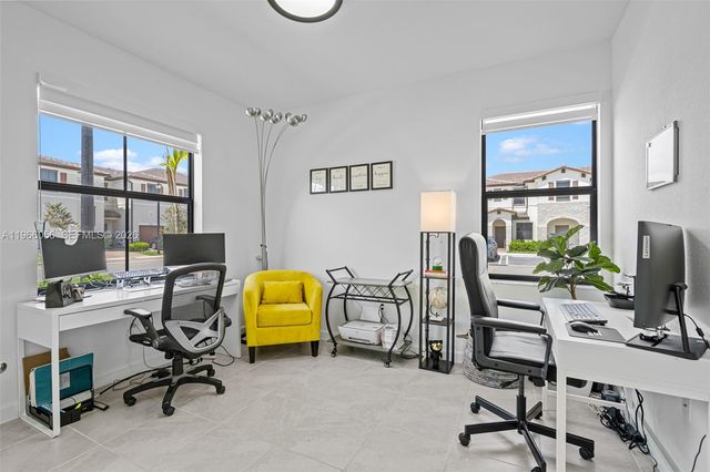 9941 SW 231st Ln 9941, Miami, FL 33190