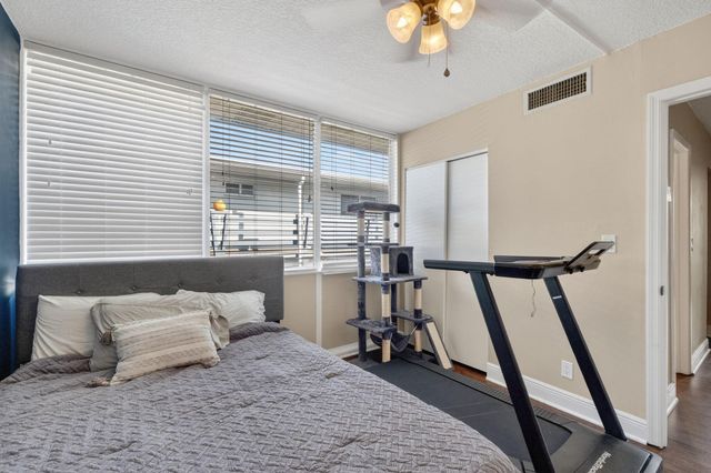 1531 SE 15th 6, Fort Lauderdale, FL 33316