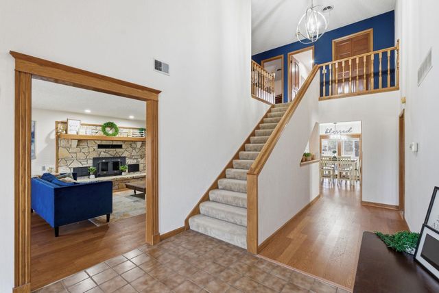 119 S Muirfield St, Wichita, KS 67209