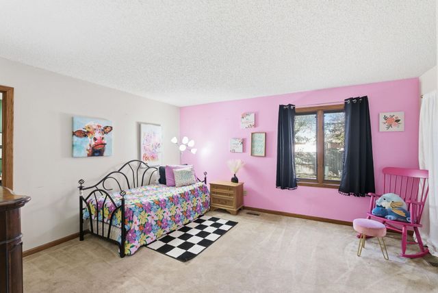 119 S Muirfield St, Wichita, KS 67209