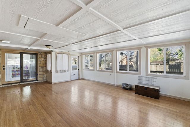 119 S Muirfield St, Wichita, KS 67209