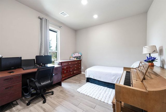 2511 Mary Lane, League City, TX 77539