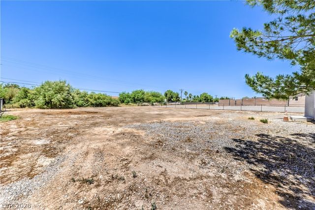 2730 South Dandelion Street, Pahrump, NV 89048
