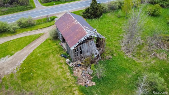1545 N Van Dyke Road, Goodland Township, MI 48444