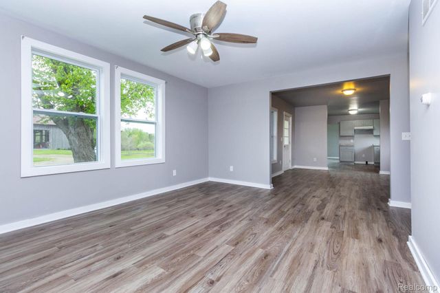 1545 N Van Dyke Road, Goodland Township, MI 48444