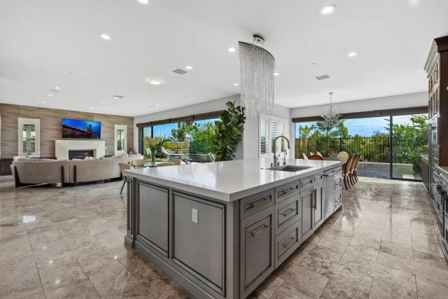 4721 BORDEN COURT, Carlsbad, CA 92010