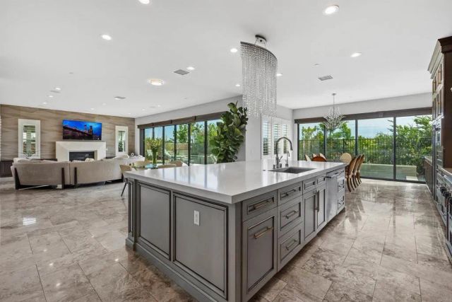 4721 BORDEN COURT, Carlsbad, CA 92010