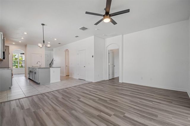 5282 PAVIA DRIVE, St Cloud, FL 34771