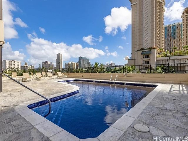 1850 Ala Moana Boulevard 220, Honolulu, HI 96815