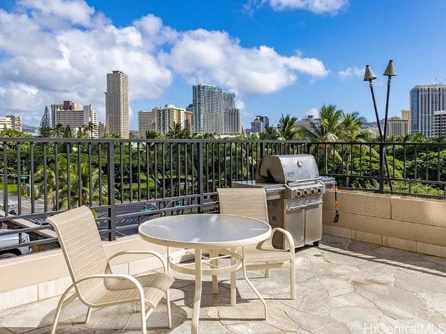 1850 Ala Moana Boulevard 220, Honolulu, HI 96815