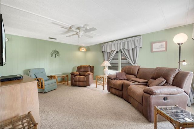 712 FAIRMOUNT DRIVE, North Port, FL 34287