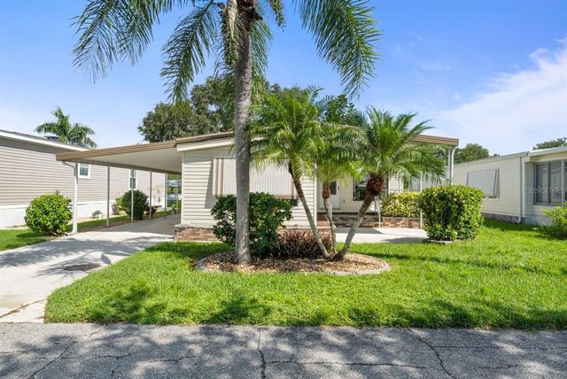712 FAIRMOUNT DRIVE, North Port, FL 34287