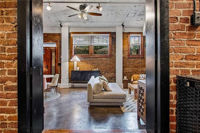 908 Juniper NE Street 4, Atlanta, GA 30309