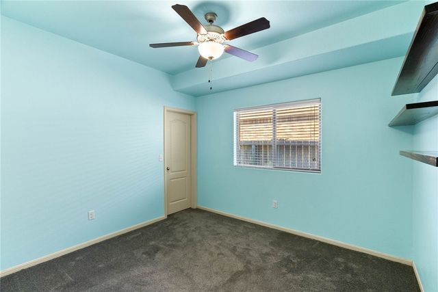 3033 Las Brisas St, Corpus Christi, TX 78414