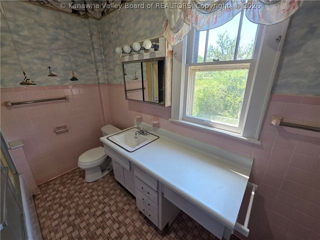 1343 13th Street, Huntington, WV 25701