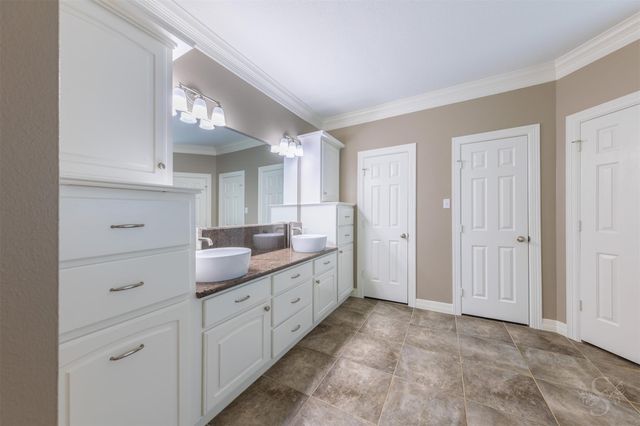 19415 Kessington Lane, Houston, TX 77094