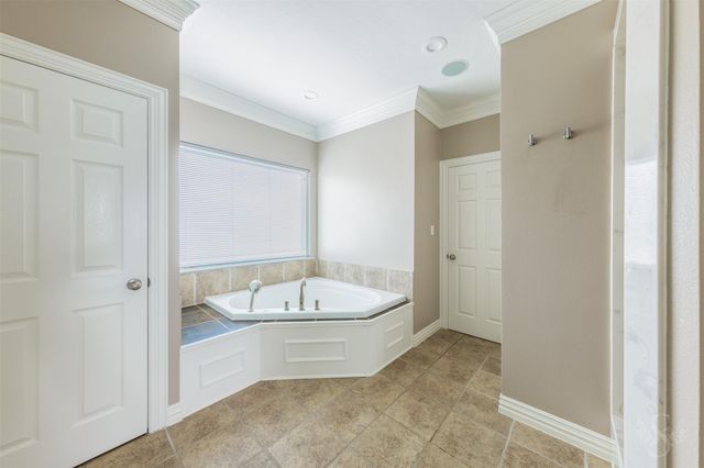19415 Kessington Lane, Houston, TX 77094