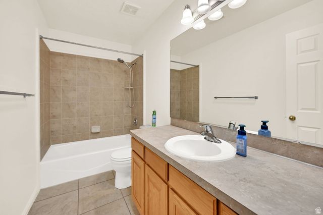 1661 N 865 W, Clinton, UT 84015