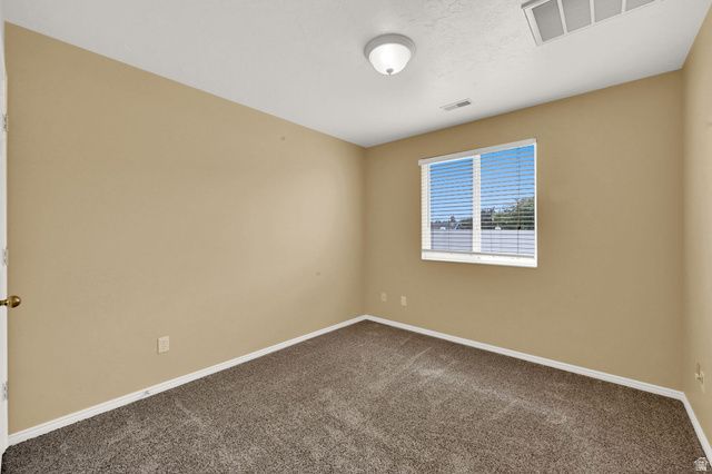 1661 N 865 W, Clinton, UT 84015