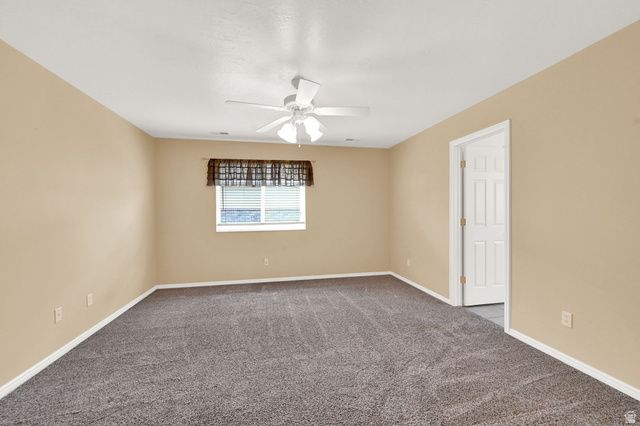 1661 N 865 W, Clinton, UT 84015