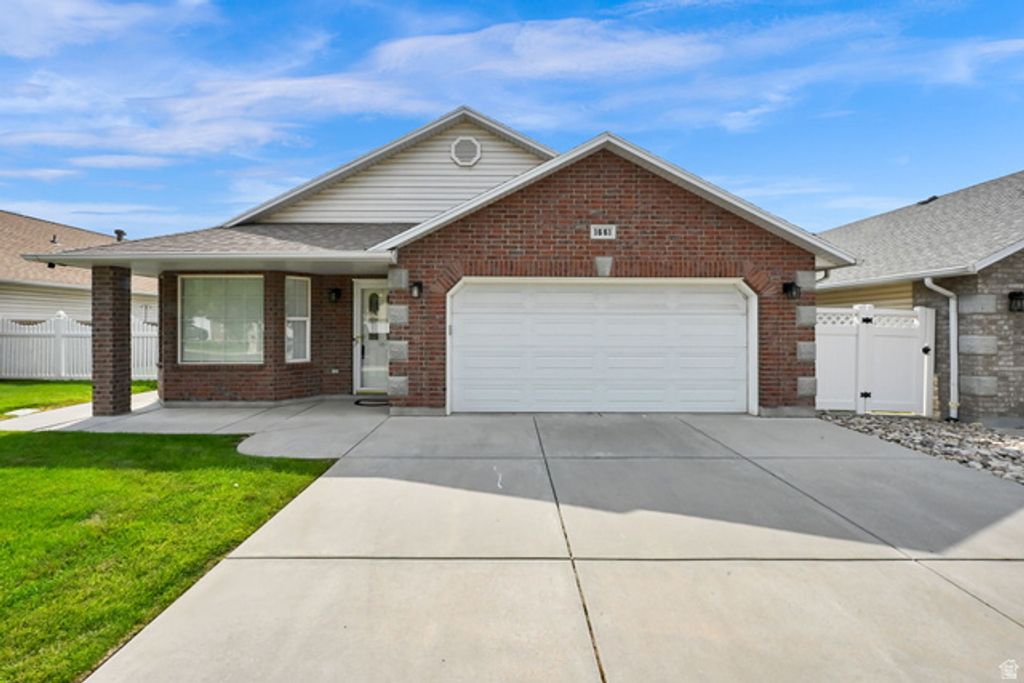 1661 N 865 W, Clinton, UT 84015 — photo 2