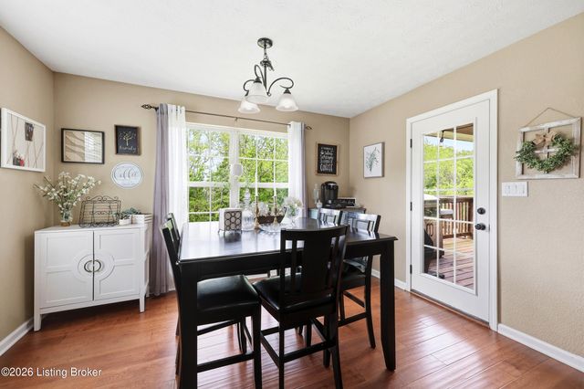 11114 Pebble Trace, Louisville, KY 40229