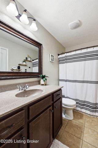 11114 Pebble Trace, Louisville, KY 40229