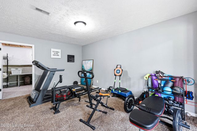 11114 Pebble Trace, Louisville, KY 40229