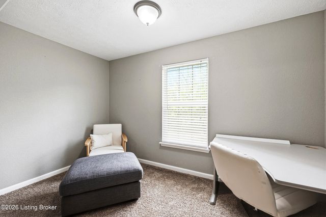 11114 Pebble Trace, Louisville, KY 40229