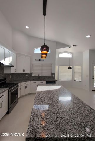 1123 E CONSTITUTION Drive, Gilbert, AZ 85296