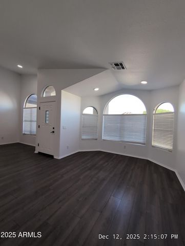 1123 E CONSTITUTION Drive, Gilbert, AZ 85296