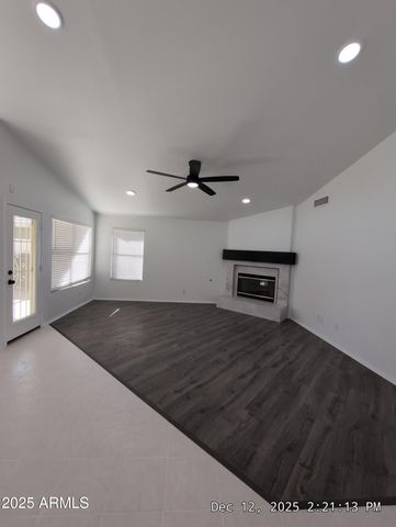 1123 E CONSTITUTION Drive, Gilbert, AZ 85296