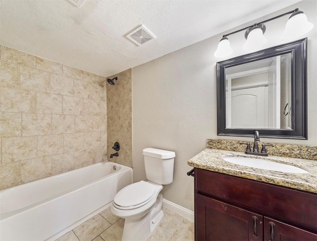 24307 Broken Bow Lane, Hockley, TX 77447