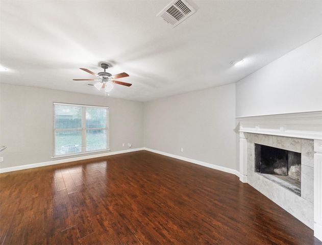 24307 Broken Bow Lane, Hockley, TX 77447