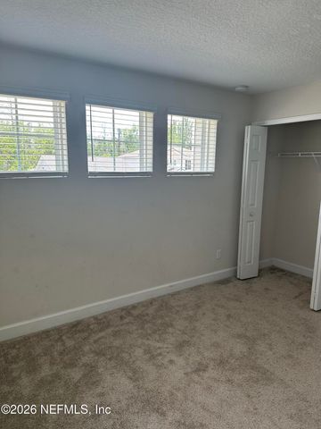 11561 ADMIRALS COVE Drive, Jacksonville, FL 32221
