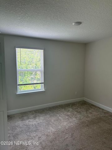 11561 ADMIRALS COVE Drive, Jacksonville, FL 32221