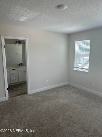 11561 ADMIRALS COVE Drive, Jacksonville, FL 32221