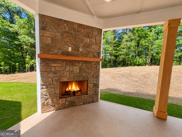 214 Signing Tree Trail, Clarkesville, GA 30523
