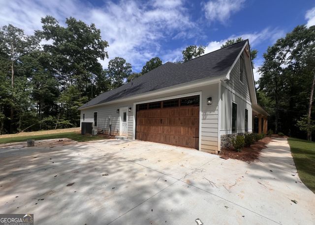 214 Signing Tree Trail, Clarkesville, GA 30523